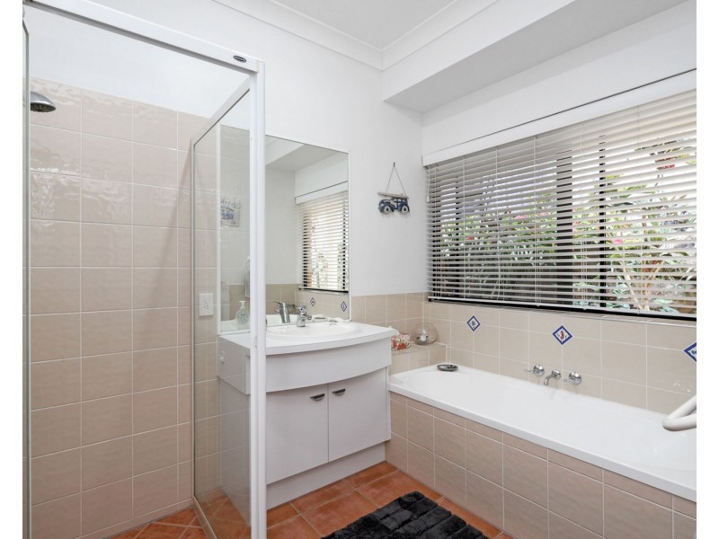 21 Gallery Place, Little Mountain QLD 4551