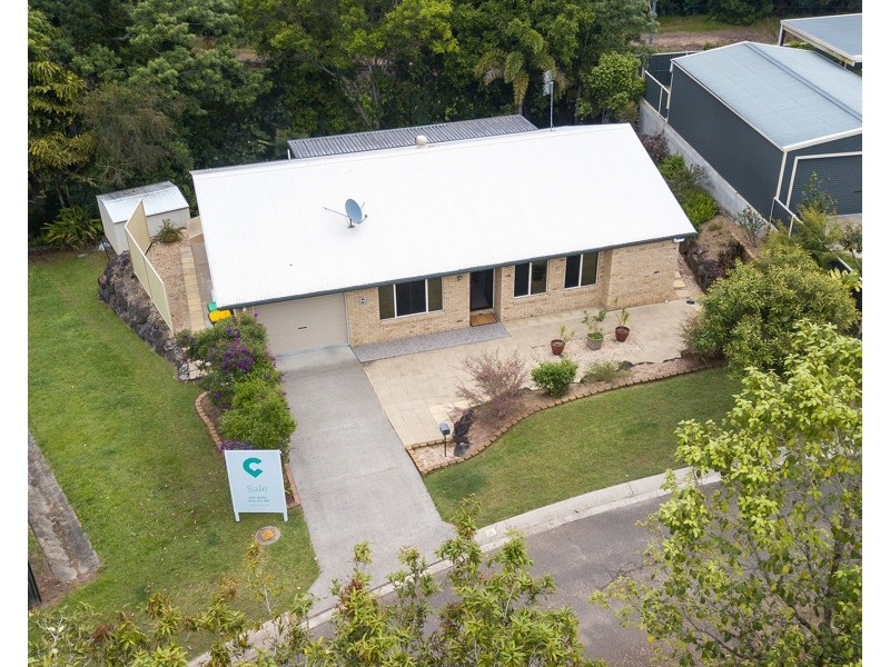 16 Holyn Close, Woombye QLD 4559
