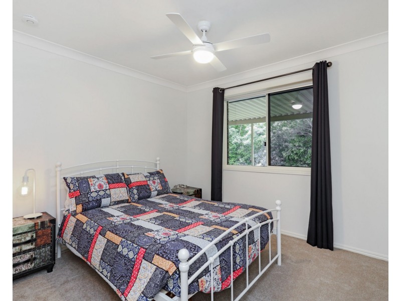 16 Holyn Close, Woombye QLD 4559