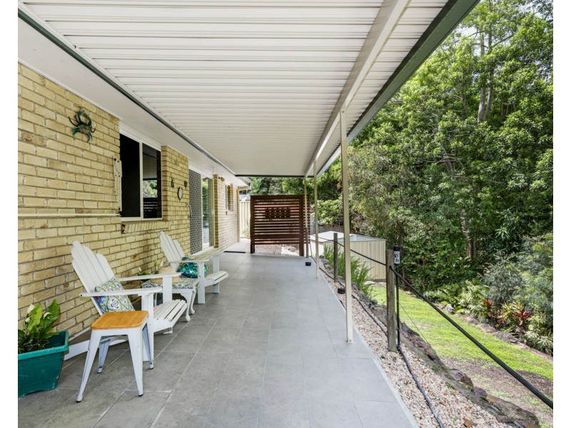 16 Holyn Close, Woombye QLD 4559