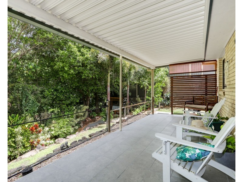 16 Holyn Close, Woombye QLD 4559