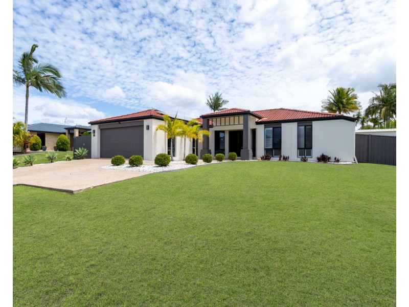 11 Anglia Place, Little Mountain QLD 4551