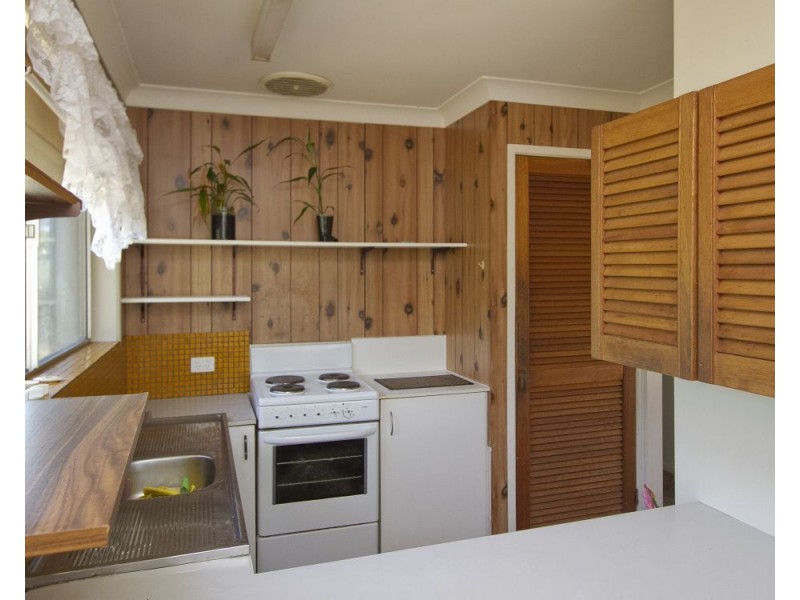 4 Maryann Street, Golden Beach QLD 4551