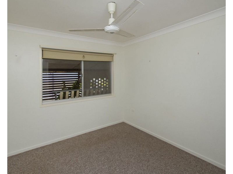 4 Maryann Street, Golden Beach QLD 4551