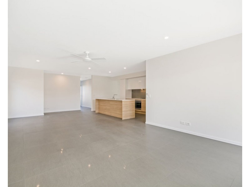 22 Esprit Crescent, Birtinya QLD 4575