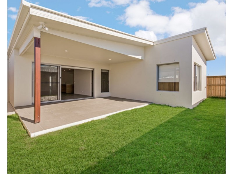 22 Esprit Crescent, Birtinya QLD 4575