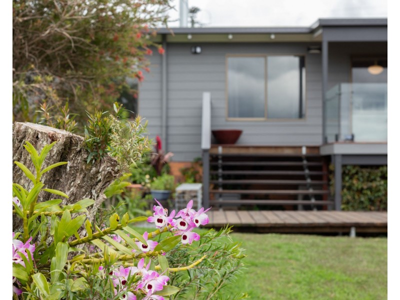 46 Thrushs Road, Dulong QLD 4560