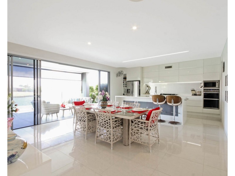 23 Bond Street, Pelican Waters QLD 4551