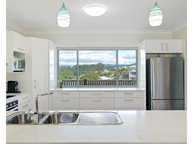 58 Cobbs Road, Woombye QLD 4559