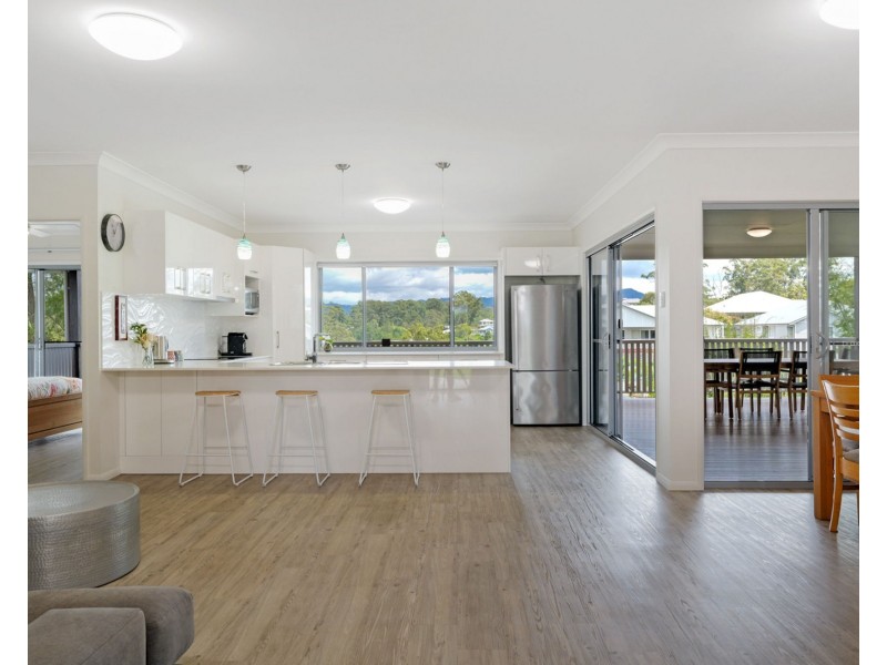 58 Cobbs Road, Woombye QLD 4559