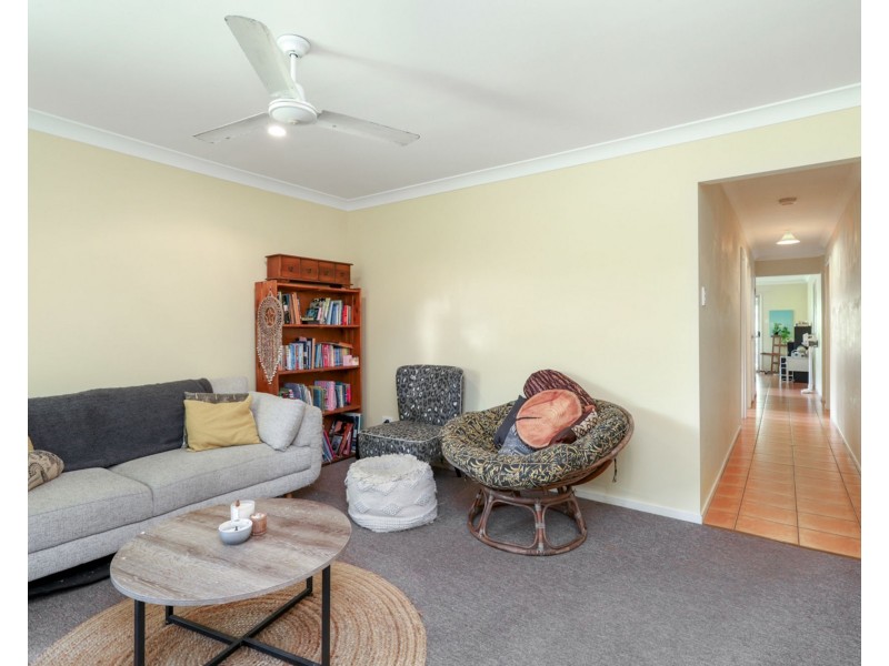 7 Avondale Place, Little Mountain QLD 4551