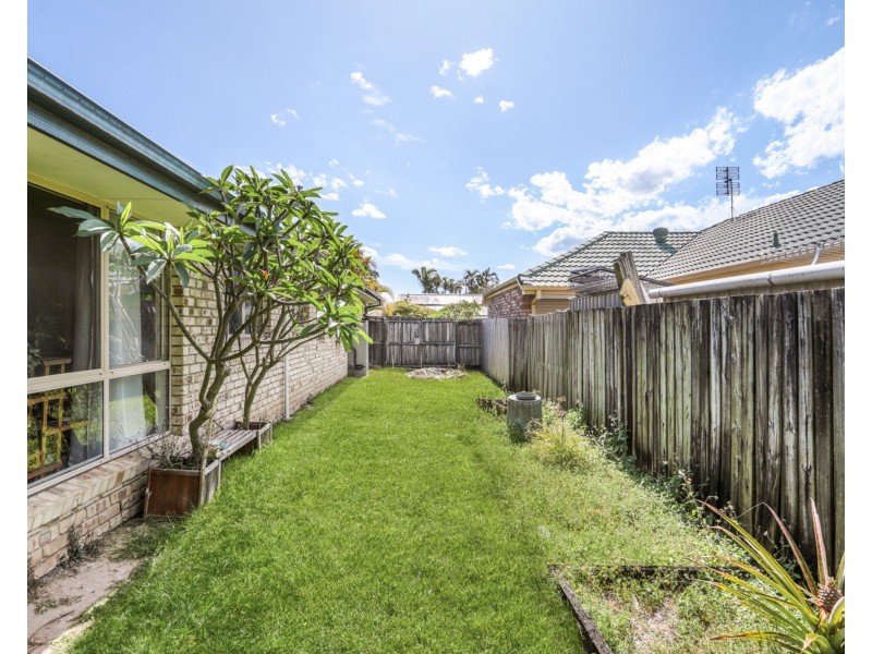 7 Avondale Place, Little Mountain QLD 4551