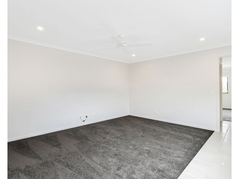 2/51 Oogar Street, Alexandra Headland QLD 4572