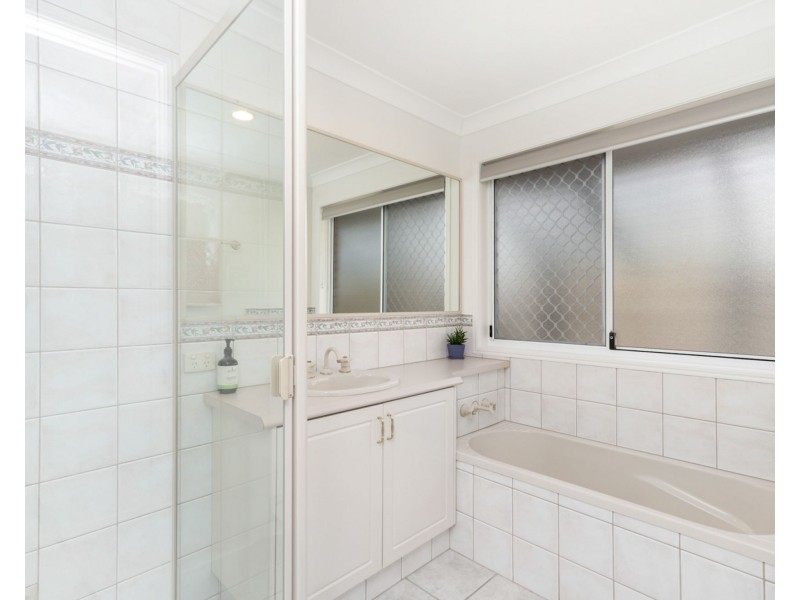 13 Bongaree Drive, Pelican Waters QLD 4551