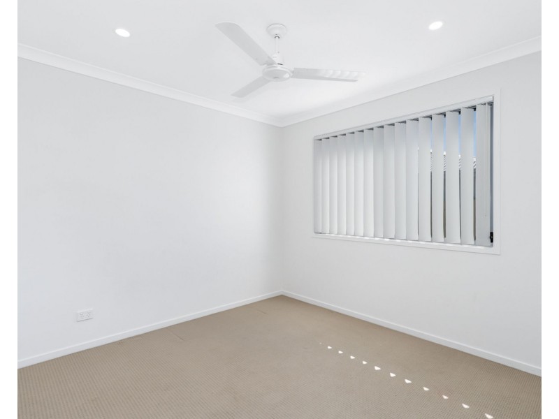 29 Pearl Crescent, Caloundra West QLD 4551