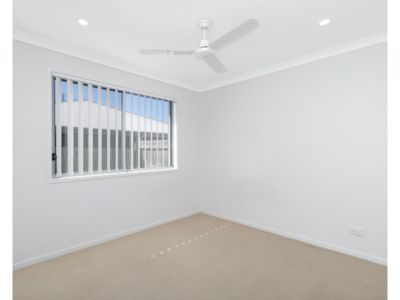 29 Pearl Crescent, Caloundra West QLD 4551