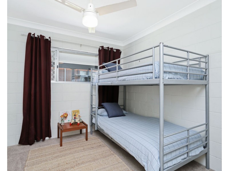 9/9 Beach Road, Maroochydore QLD 4558