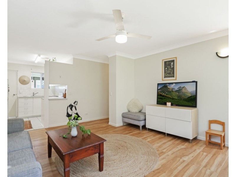 9/9 Beach Road, Maroochydore QLD 4558