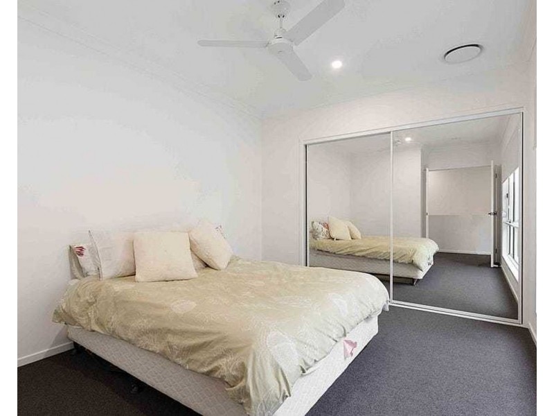 38 Parkway Terrace, Palmview QLD 4553