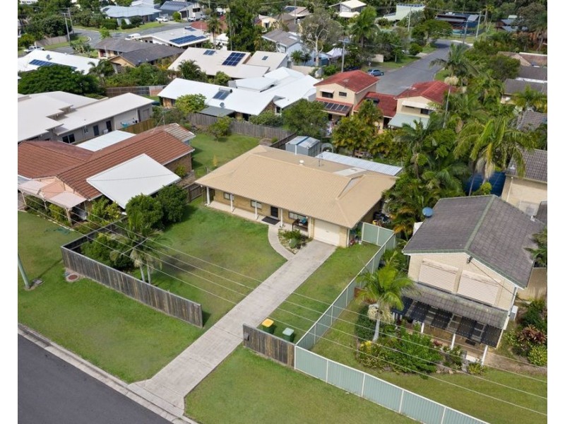 22 Lawley Street, Dicky Beach QLD 4551