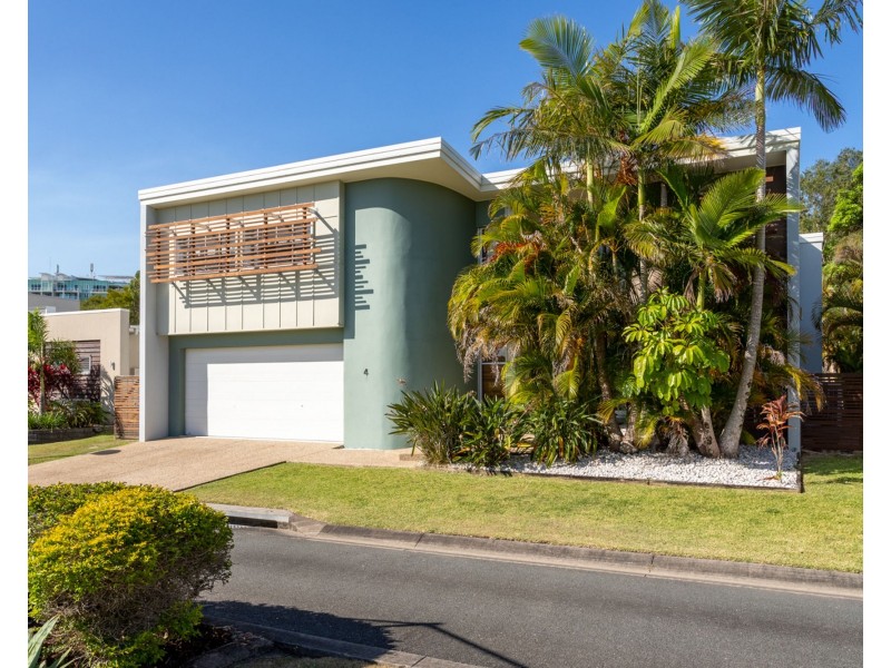 4/41 Mahogany Drive, Pelican Waters QLD 4551