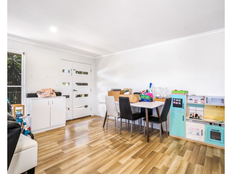 8 Dunnart Court, Burnside QLD 4560