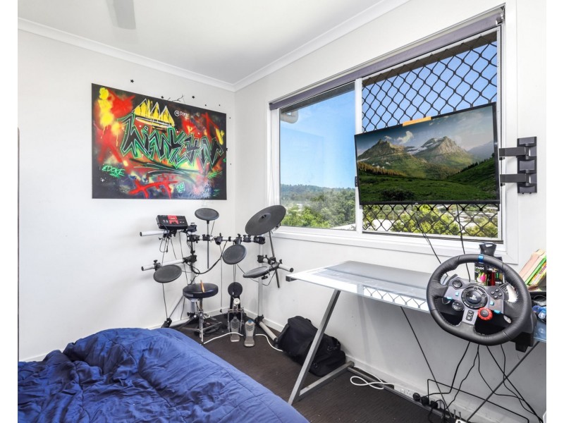 8 Dunnart Court, Burnside QLD 4560
