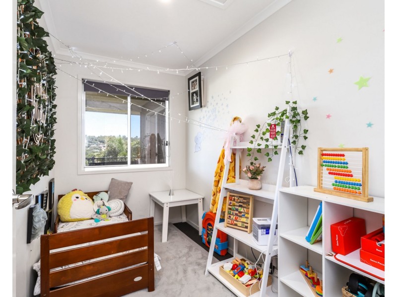 8 Dunnart Court, Burnside QLD 4560