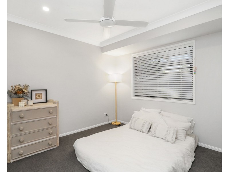 17 Livistona Crescent, Currimundi QLD 4551