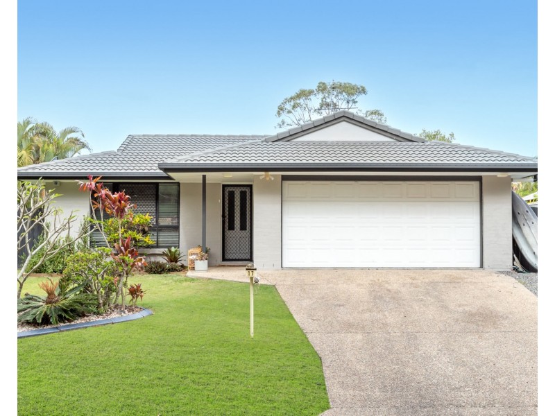 17 Livistona Crescent, Currimundi QLD 4551
