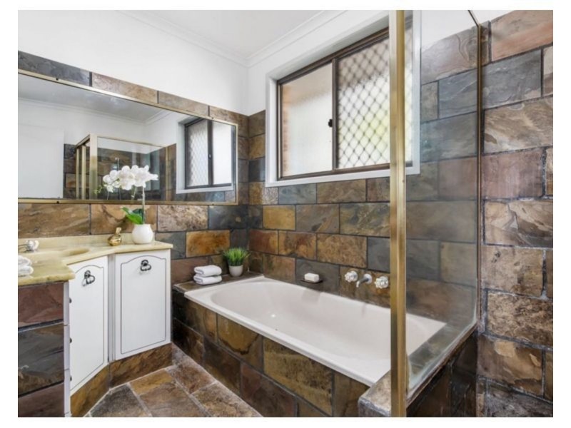 13 Arunta Street, Buddina QLD 4575