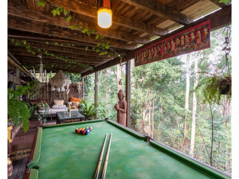 98 Towen Mount Road, Towen Mountain QLD 4560