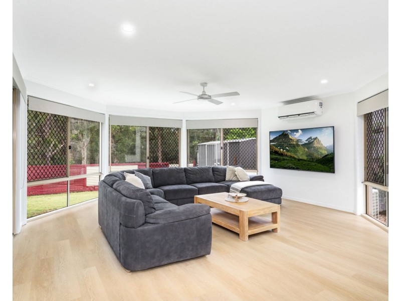 5 Cabbage Palm Court, Little Mountain QLD 4551