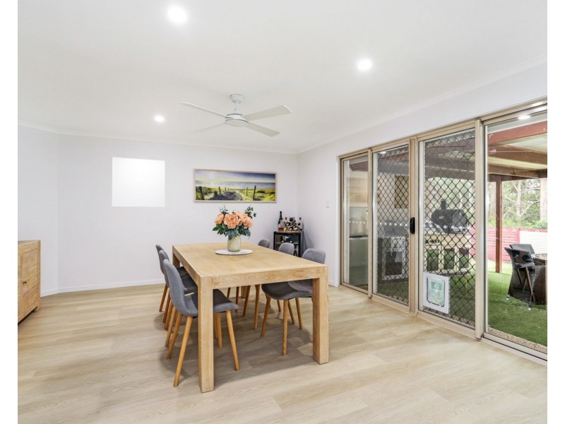 5 Cabbage Palm Court, Little Mountain QLD 4551