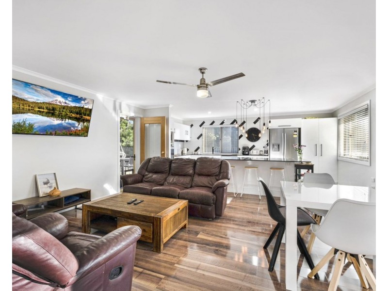 18 Holyn Close, Woombye QLD 4559