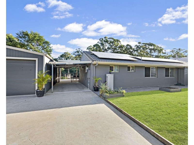 18 Holyn Close, Woombye QLD 4559