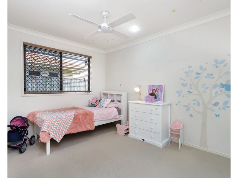 14 Saint Pauls Avenue, Pelican Waters QLD 4551