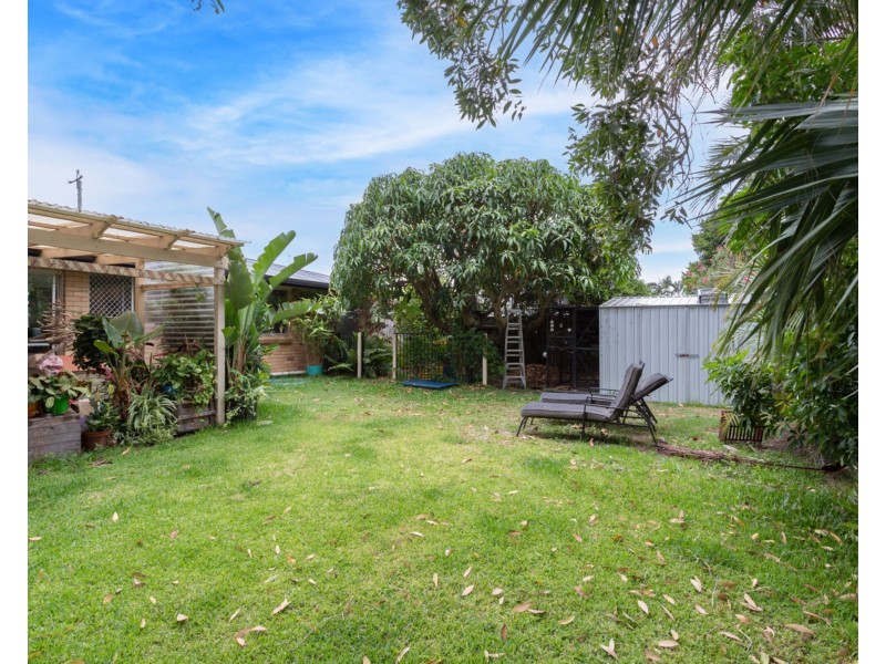 62 Lapoinya Crescent, Warana QLD 4575
