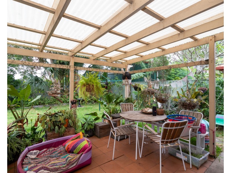 62 Lapoinya Crescent, Warana QLD 4575