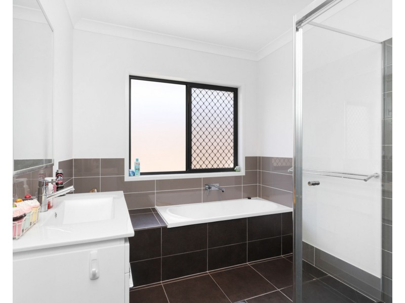 30 Antelope Street, Dakabin QLD 4503