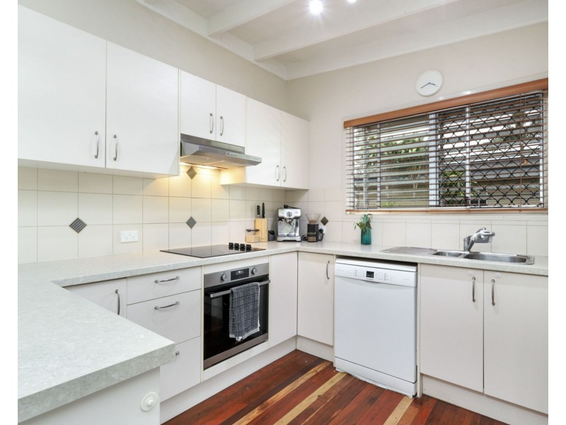 6 Sylvester Drive, Kallangur QLD 4503