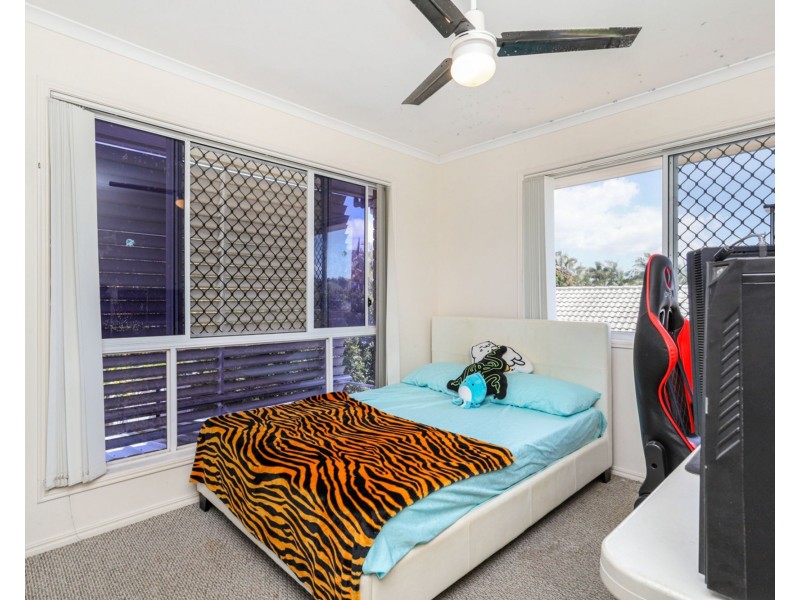 2 Grace Court, Pelican Waters QLD 4551