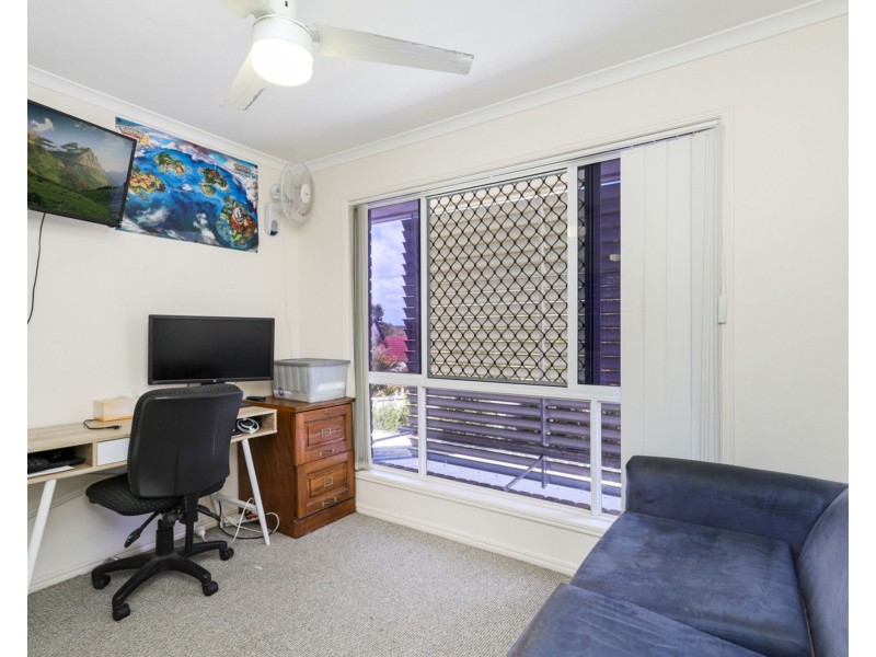 2 Grace Court, Pelican Waters QLD 4551