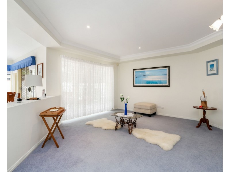 10 Schnappering Close, Pelican Waters QLD 4551