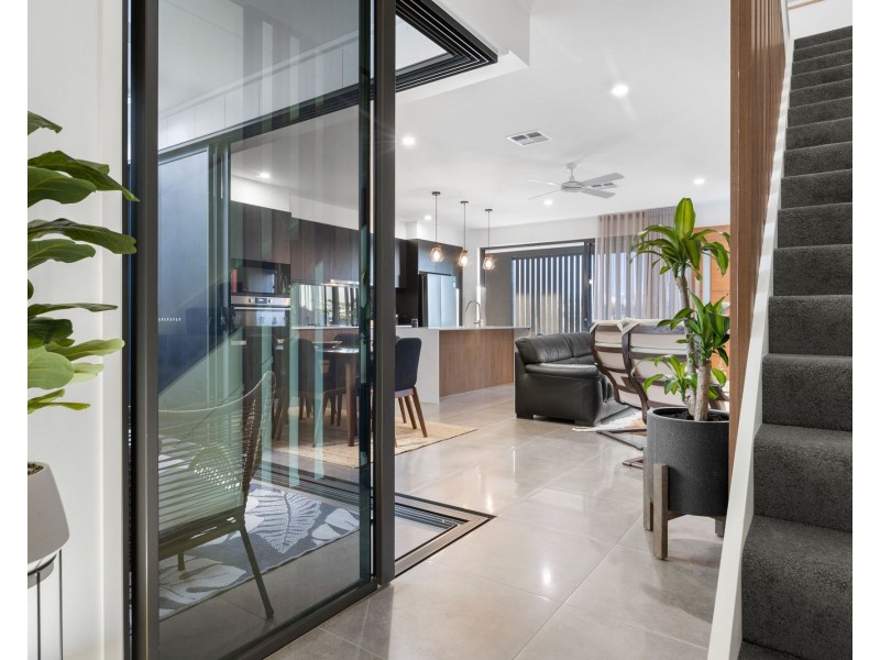 44 Spitfire Banks Drive, Pelican Waters QLD 4551
