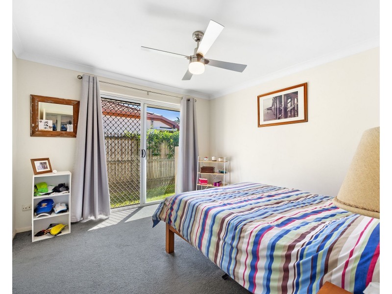 35 Bernheid Crescent, Sippy Downs QLD 4556