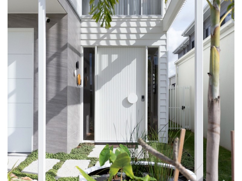 76 Marina View Drive, Pelican Waters QLD 4551