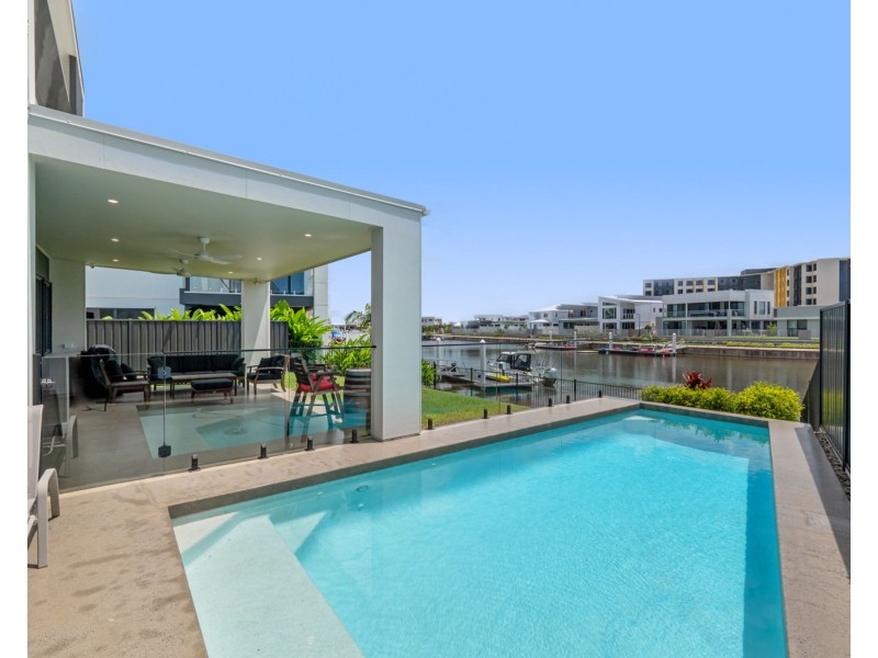 115 Bells Esplanade, Pelican Waters QLD 4551