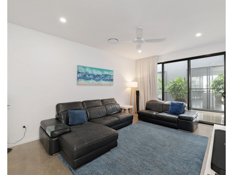 115 Bells Esplanade, Pelican Waters QLD 4551