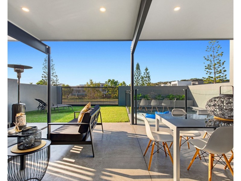 23 Marina View Drive, Pelican Waters QLD 4551